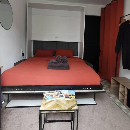Chambre 2 Pas Du Centre-Ville Gisors Kültér fotó