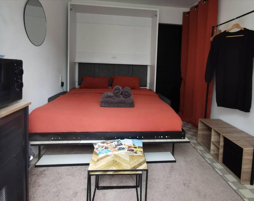 Chambre 2 Pas Du Centre-Ville Gisors Kültér fotó