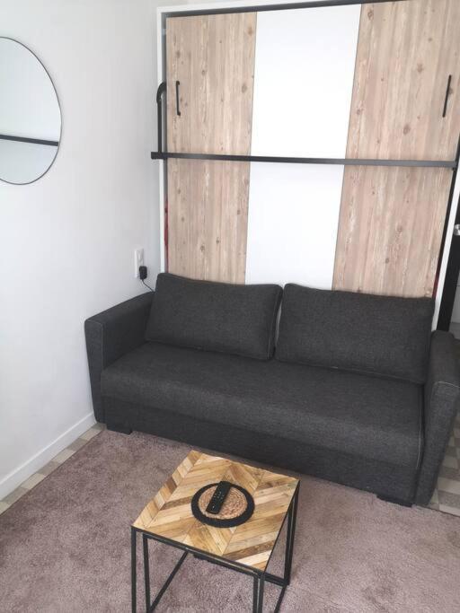 Chambre 2 Pas Du Centre-Ville Gisors Kültér fotó